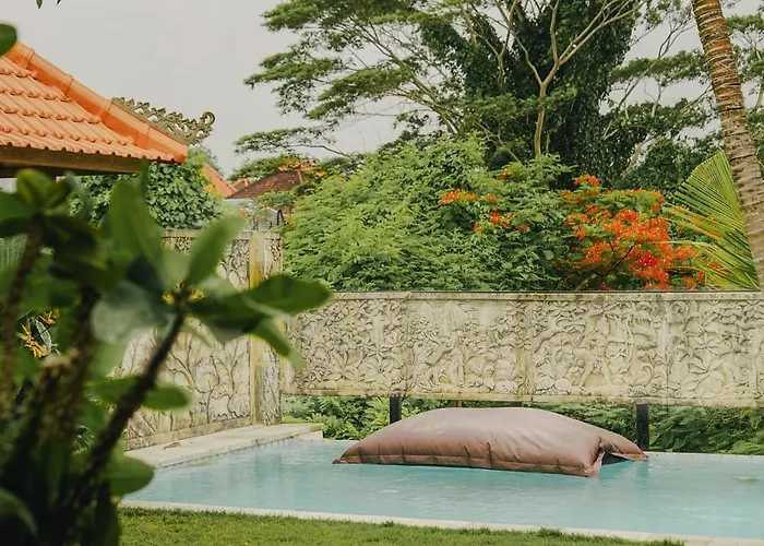 Tropical Indah - Private Jungle Oasis With Pool & Views * ウルワツ